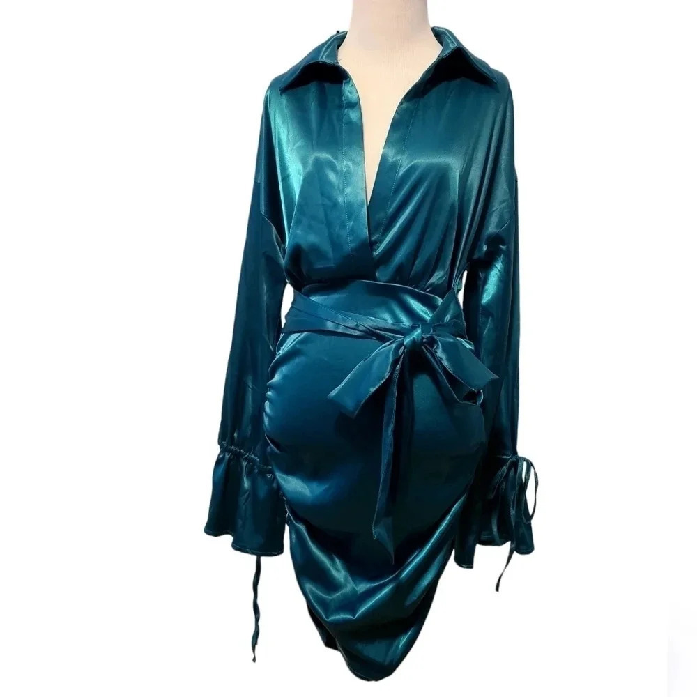 Fashion Nova "Angelina" satin shirt dress NWT - Picture 4 of 6